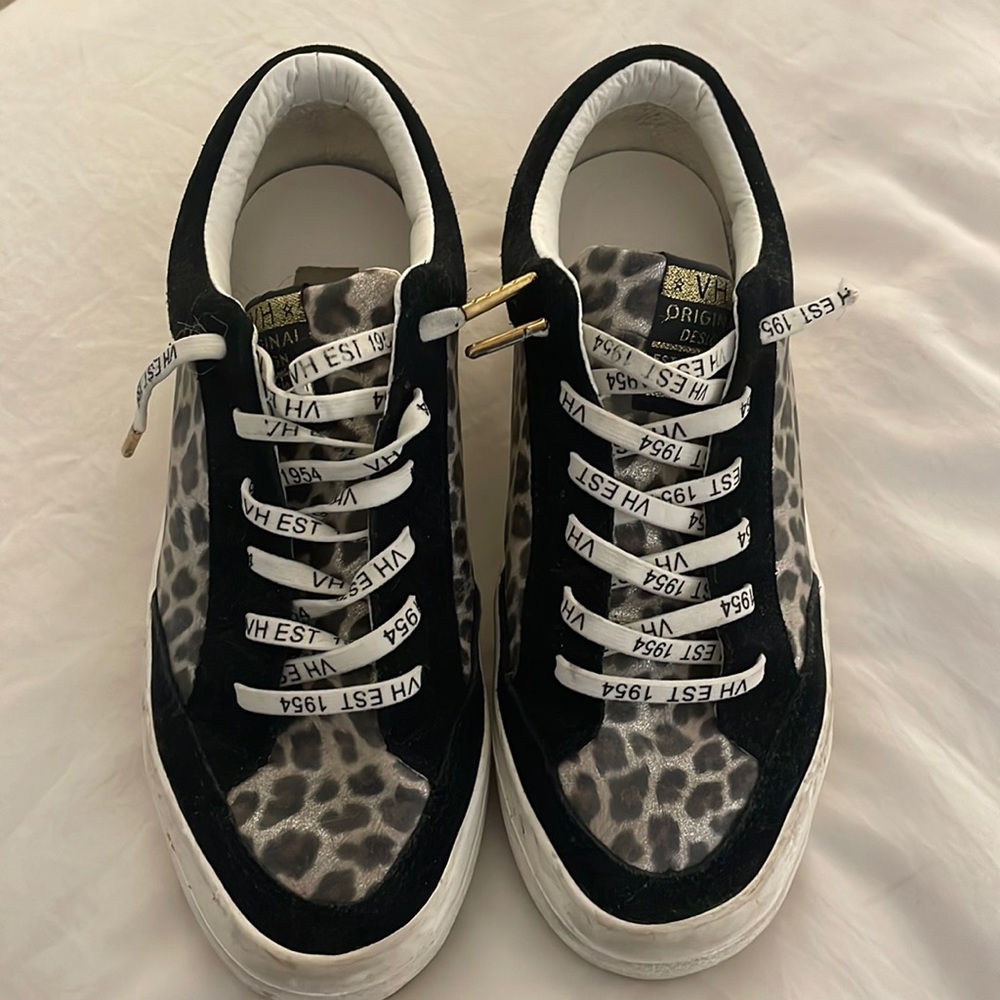 Vintage Havana Black and Gold Cheetah Sneaker